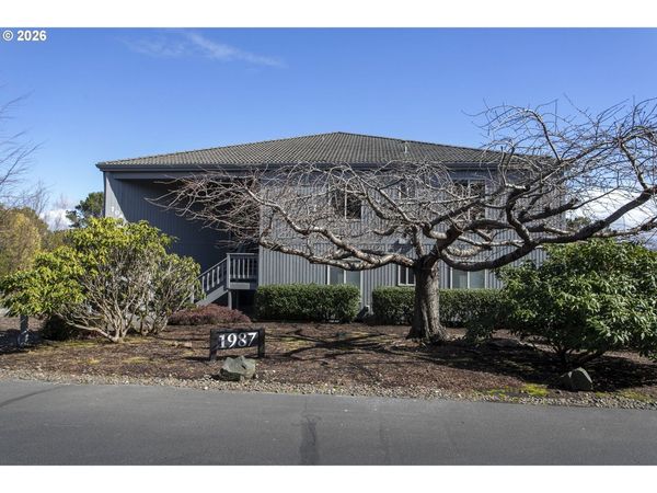 1987 GEARHART GREEN DR, Unit 704, Gearhart, OR 97138