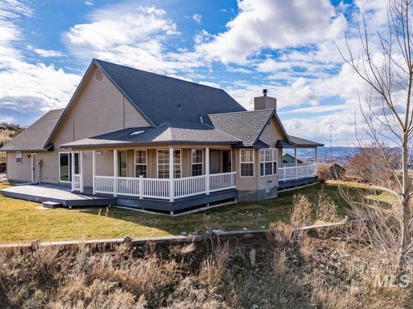 2132 Corral Road, Emmett, ID 83617