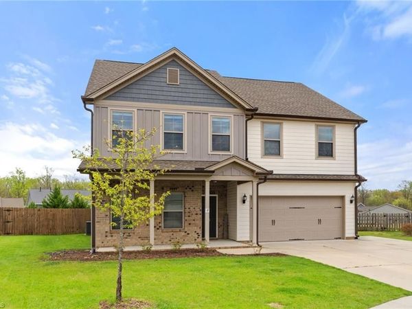 115 Radiant Path, Trinity, NC 27370