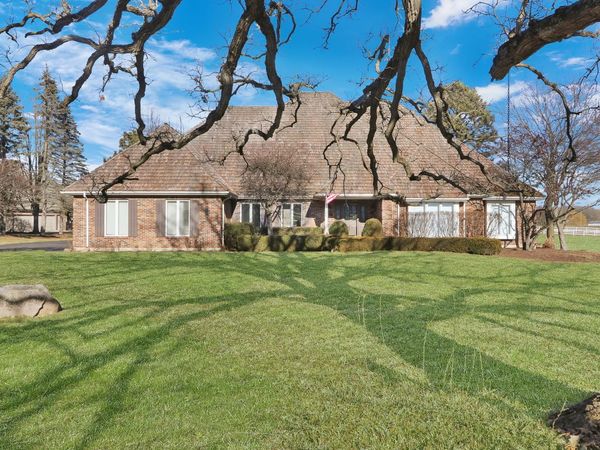 37274 N Black Velvet Lane, Wadsworth, IL 60083