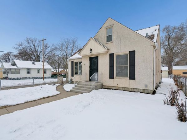 4601 Russell Avenue N, Minneapolis, MN 55412