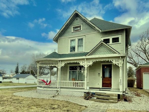 220 W Baird Street, West Liberty, OH 43357