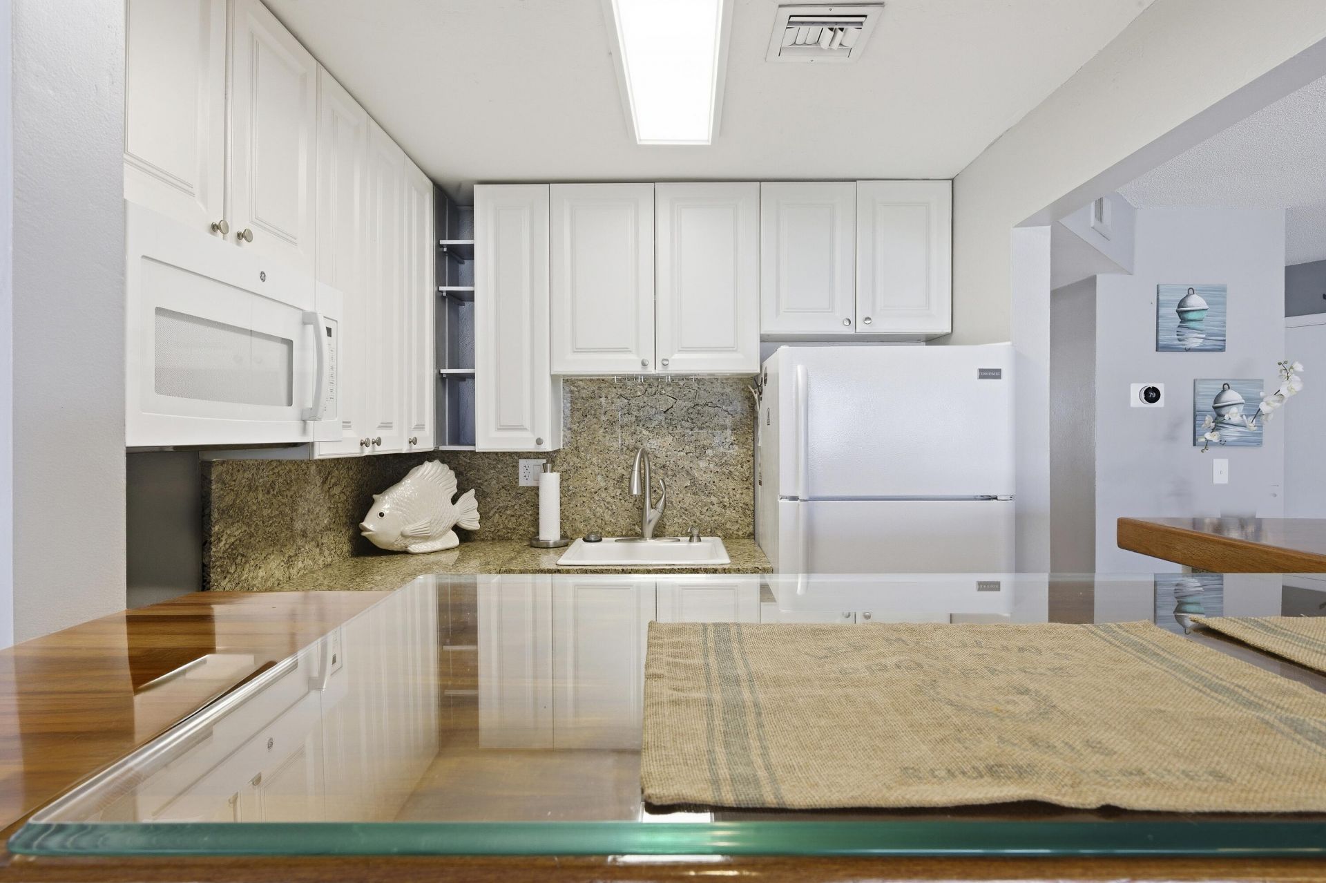 117 Lehane Terrace, Unit 205, North Palm Beach, FL 33408 Photo