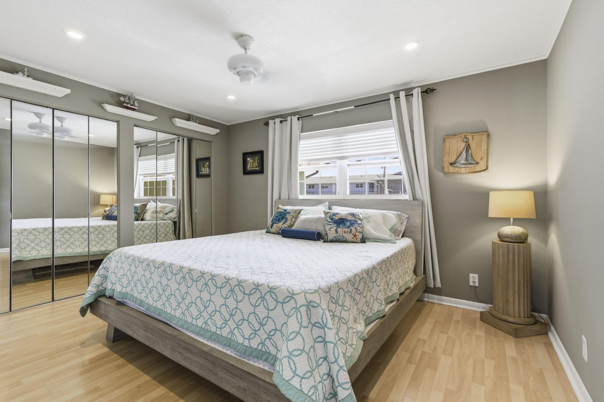 117 Lehane Terrace, Unit 205, North Palm Beach, FL 33408 Photo