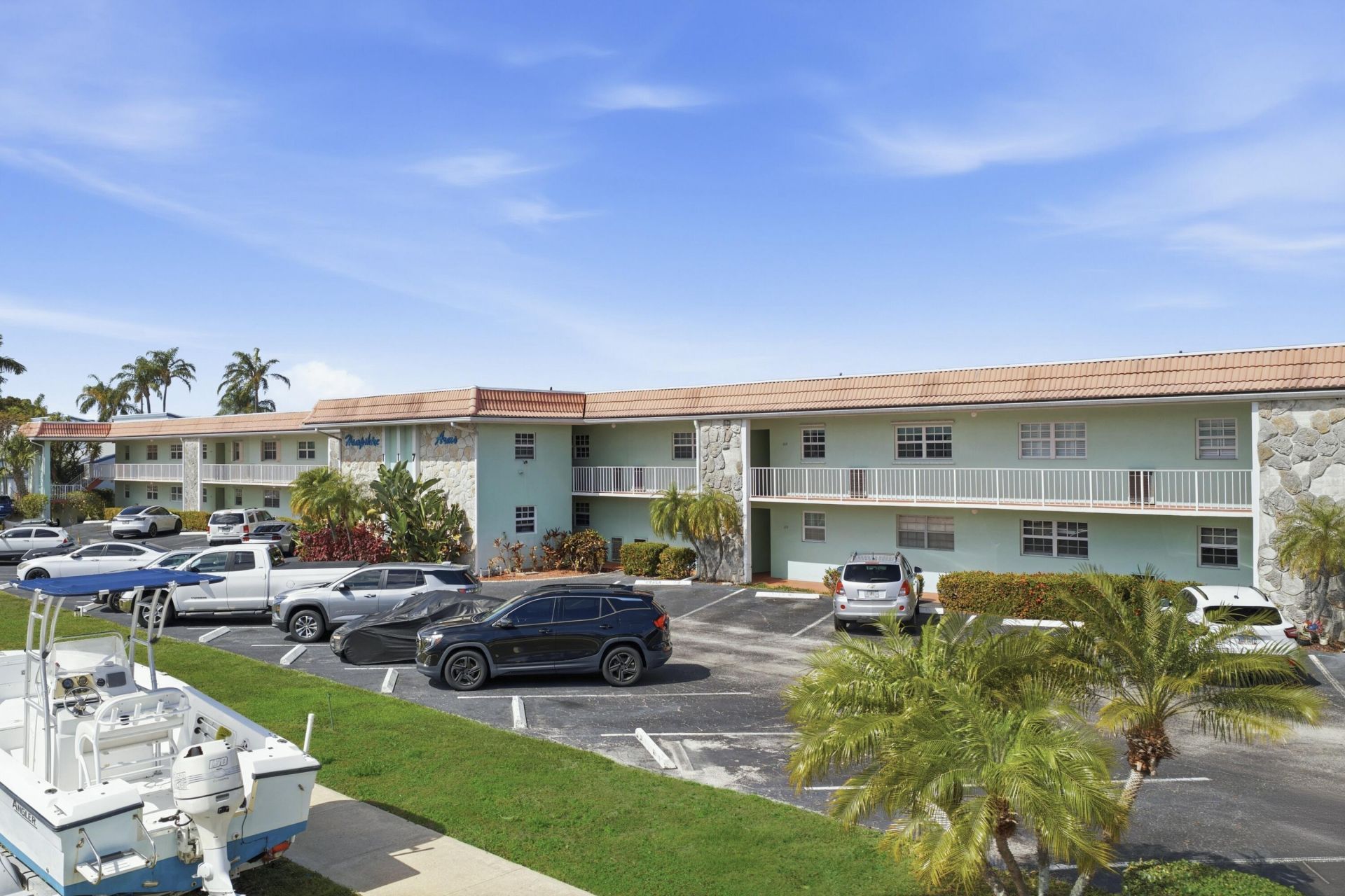 117 Lehane Terrace, Unit 205, North Palm Beach, FL 33408 Photo