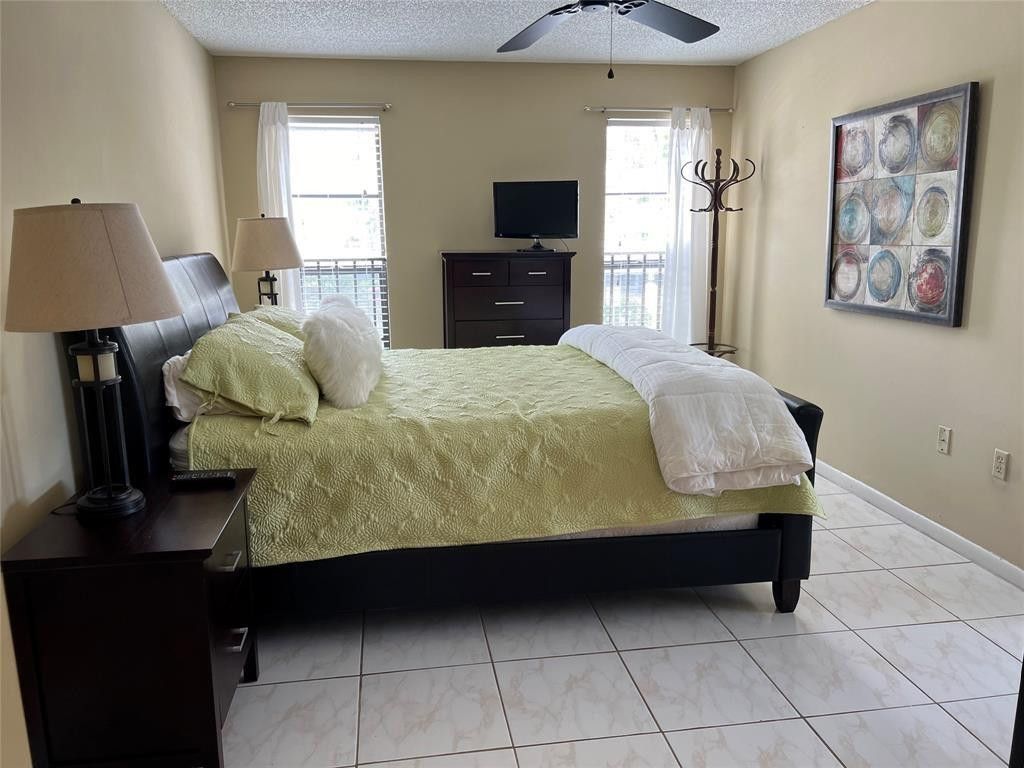 445 SE 21st Avenue, Unit 201, Deerfield Beach, FL 33441 Photo