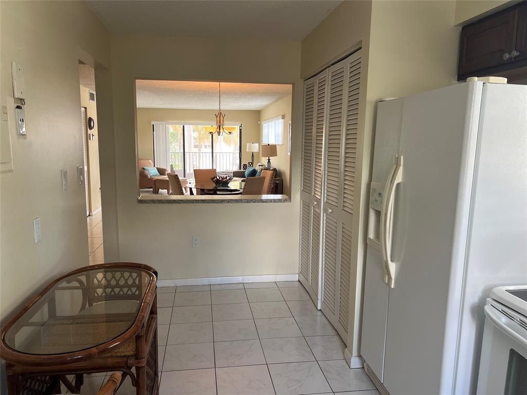 445 SE 21st Avenue, Unit 201, Deerfield Beach, FL 33441 Photo