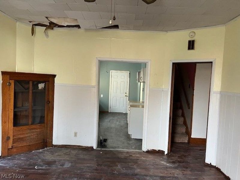 202 Walton Avenue, Barnesville, OH 43713 Photo 16