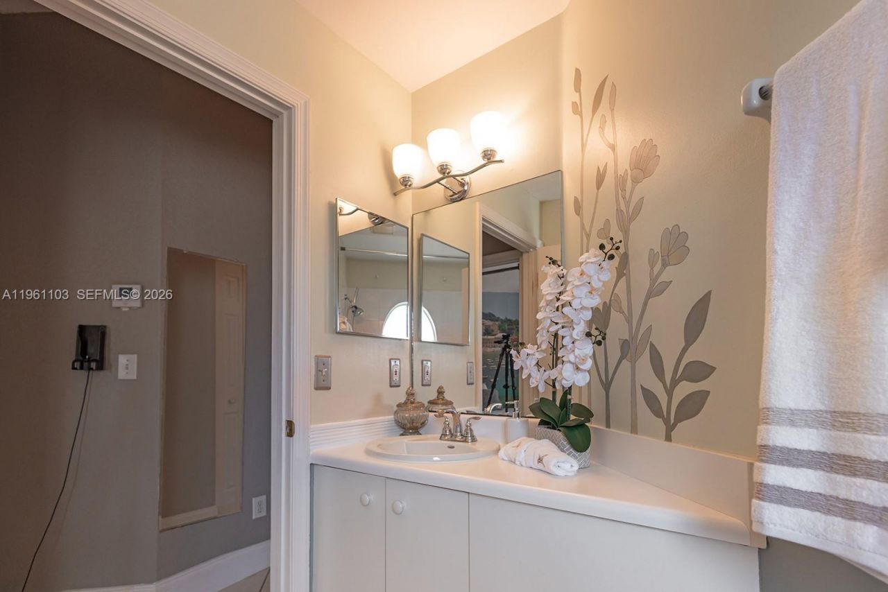 11831 NW 57th St, Coral Springs, FL 33076 Photo