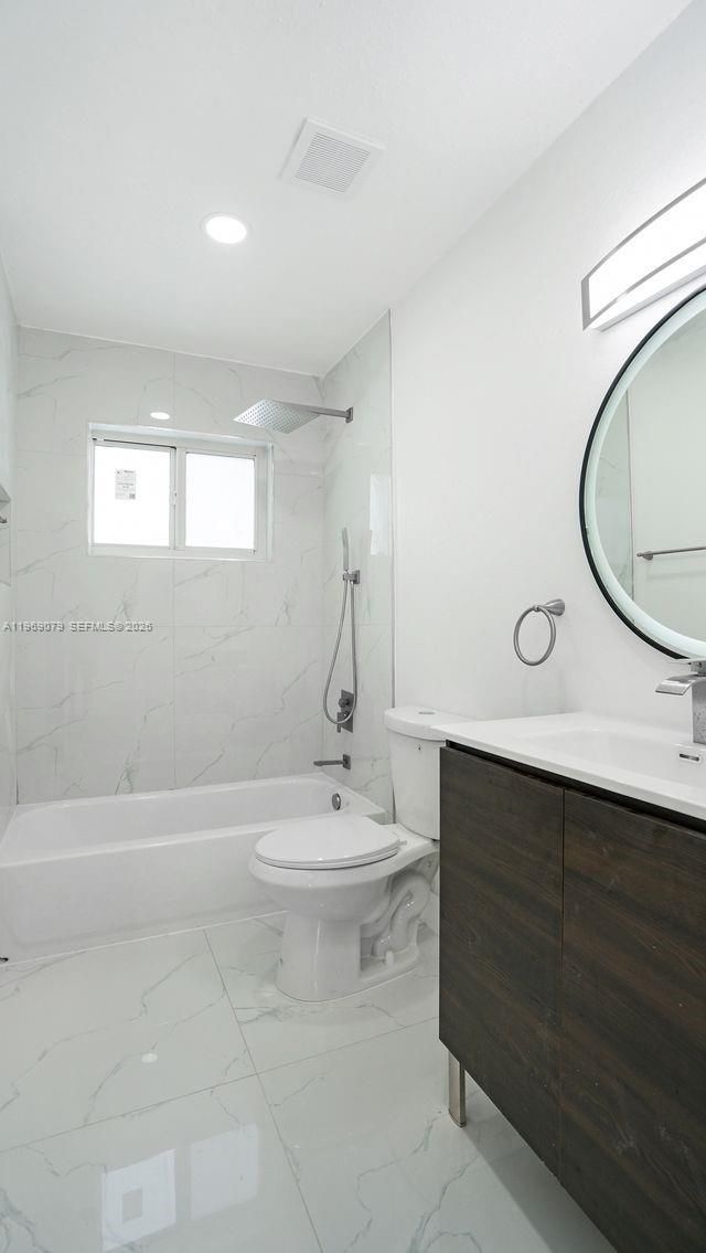 105 NE 213th St , Miami Gardens, FL 33179 Photo