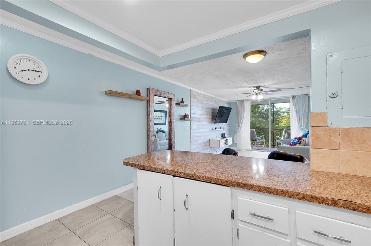 1681 NW 70th Ave , Unit 418, Plantation, FL 33313 Photo