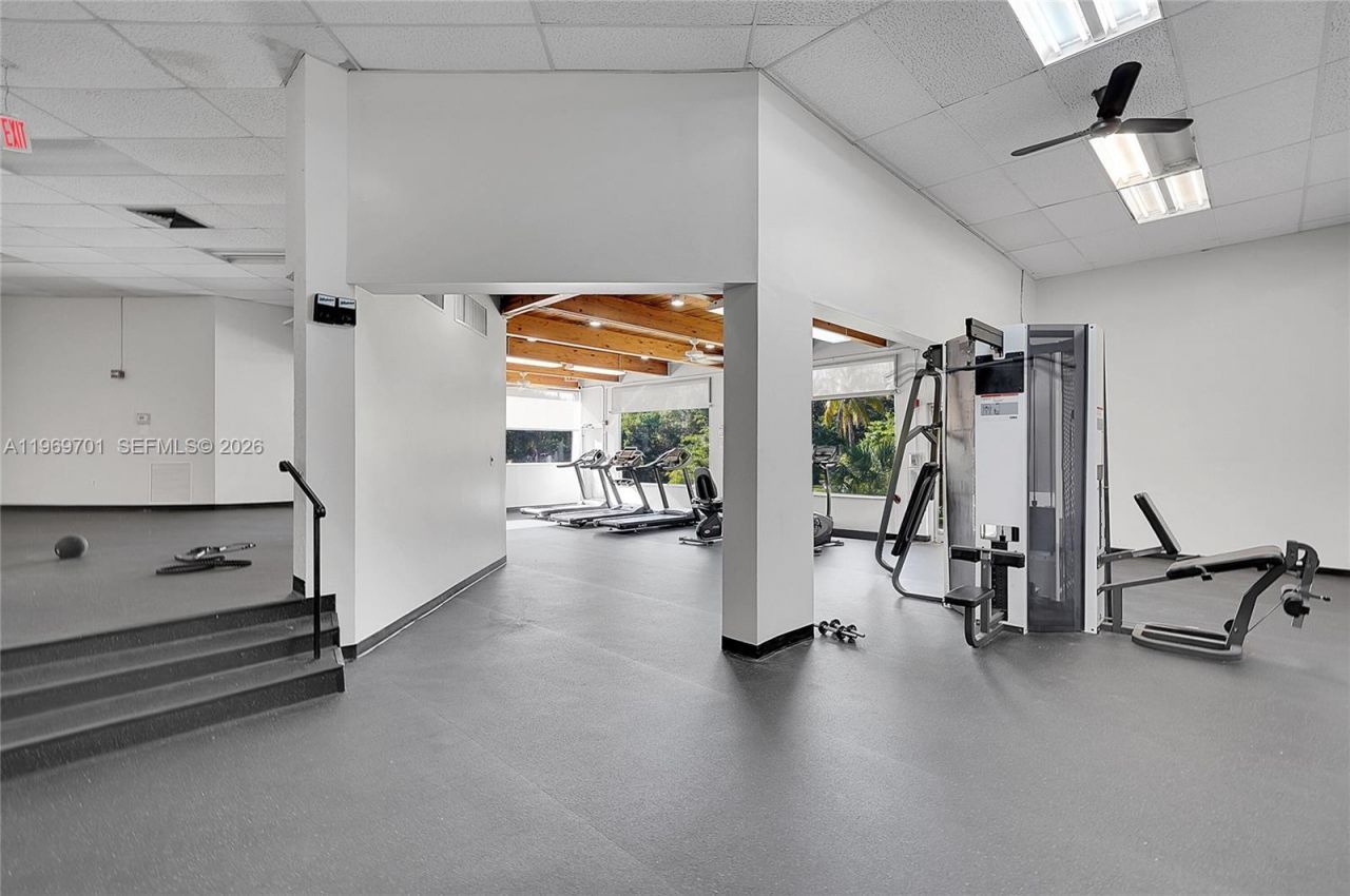 1681 NW 70th Ave , Unit 418, Plantation, FL 33313 Photo