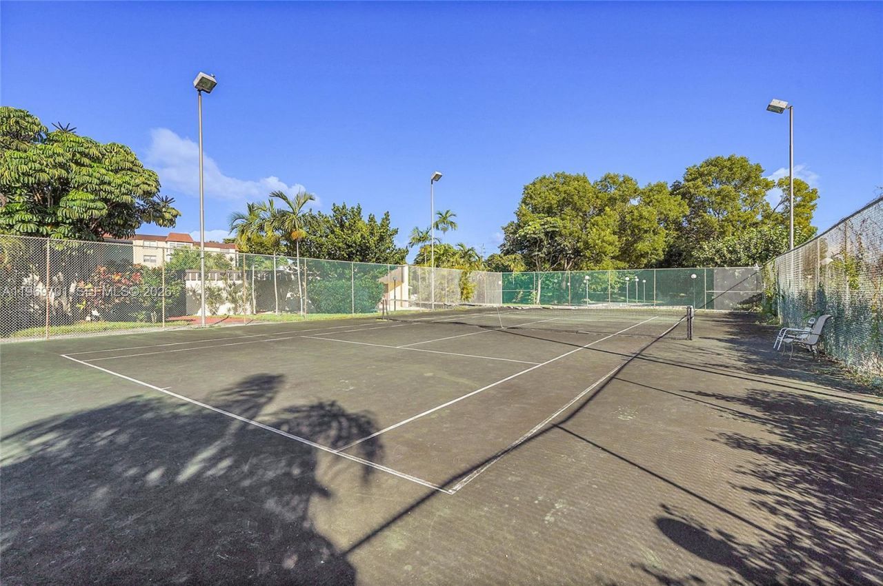 1681 NW 70th Ave , Unit 418, Plantation, FL 33313 Photo