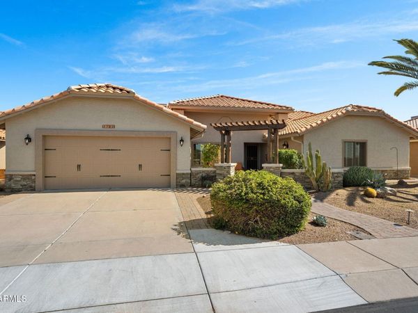 2566 LEISURE WORLD, Mesa, AZ 85206
