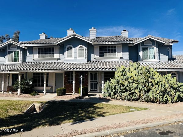 860 N MCQUEEN Road, Unit 1060, Chandler, AZ 85225