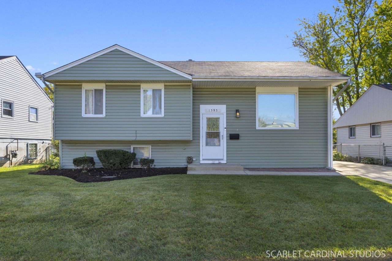 1595 Ardmore Avenue, Glendale Heights, IL 60139 Main Photo