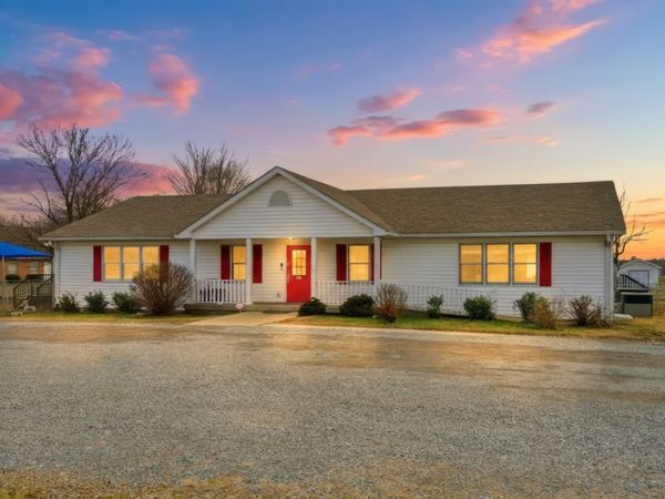 609 Hwy 52E, Portland, TN 37148