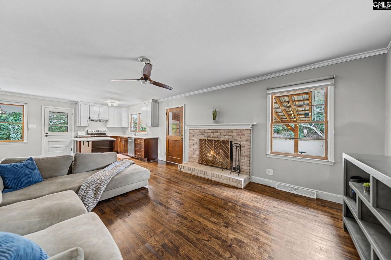 1291 Sunset Drive Photo 14