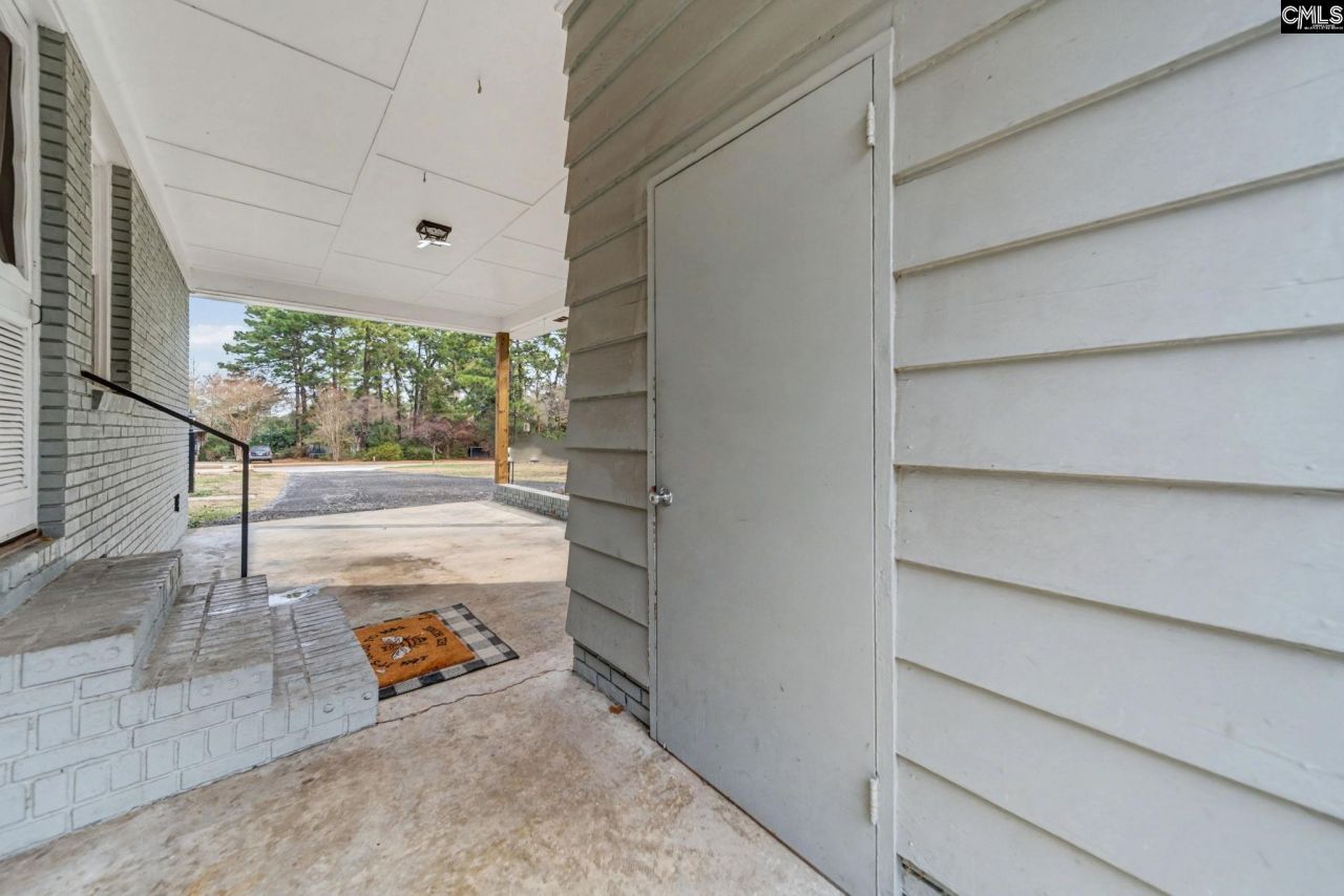 1291 Sunset Drive Photo 7