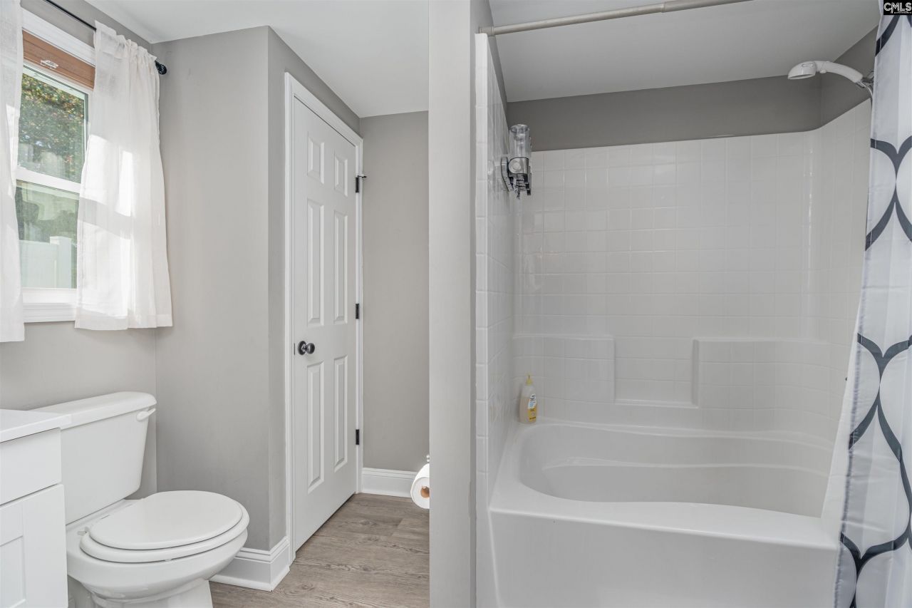 1818 Hallman Street  Photo 12