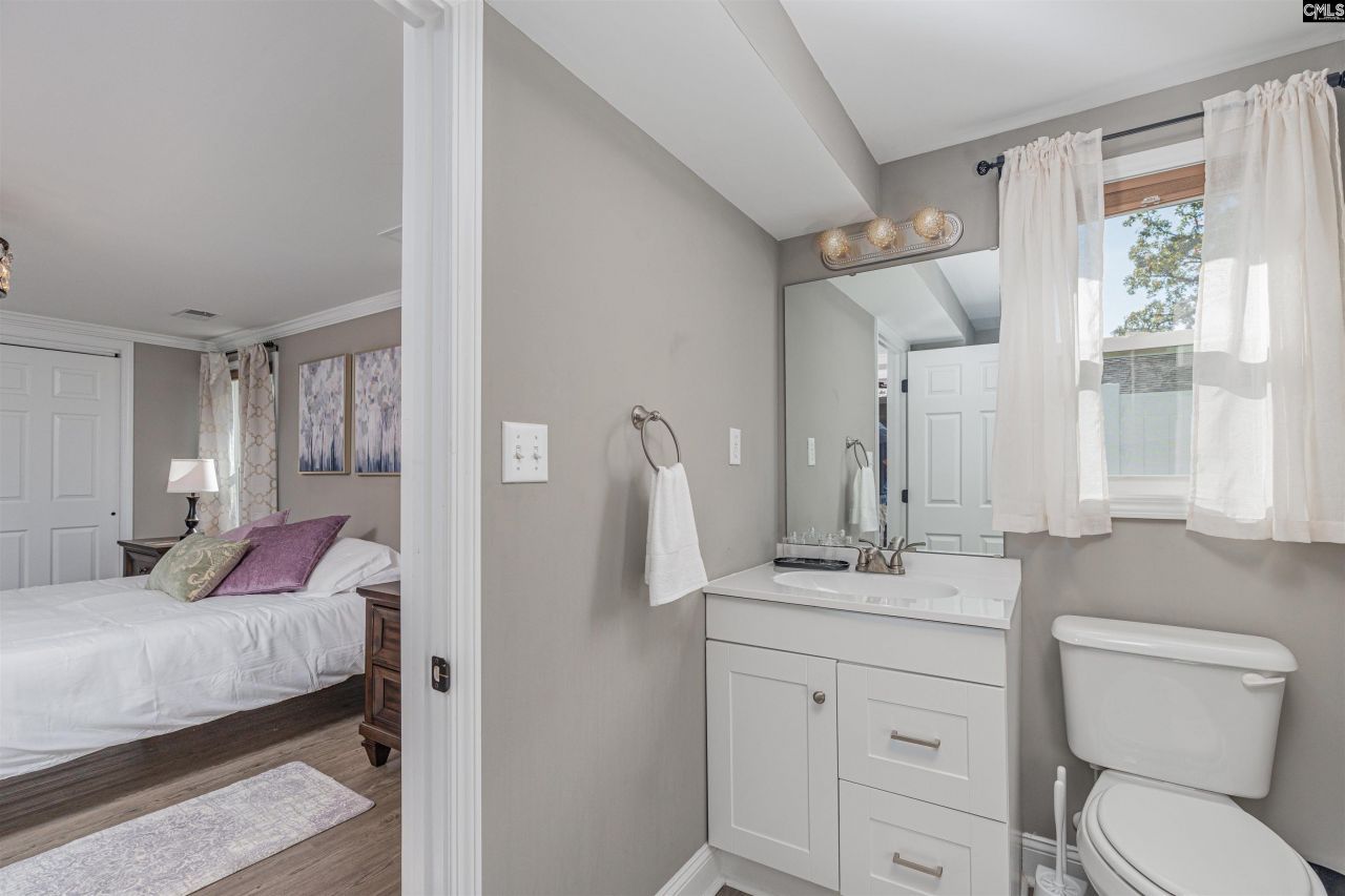 1818 Hallman Street  Photo 13