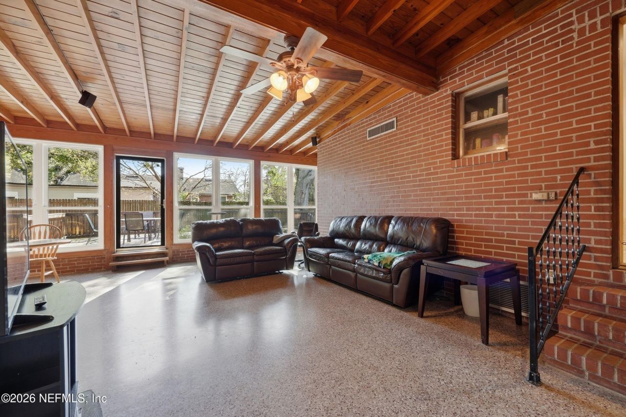 4155 London Road, Jacksonville, FL 32207 Photo