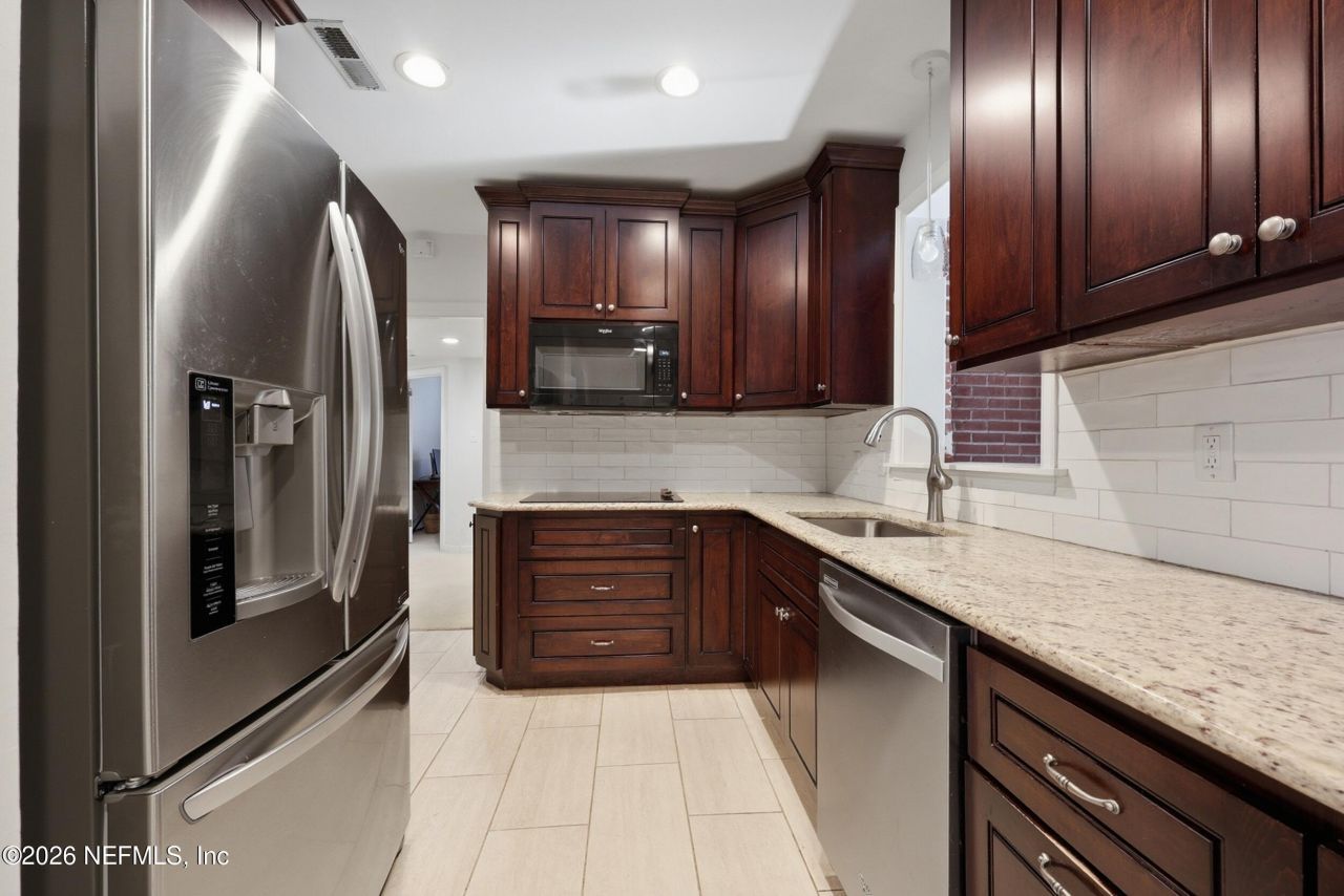 4155 London Road, Jacksonville, FL 32207 Photo