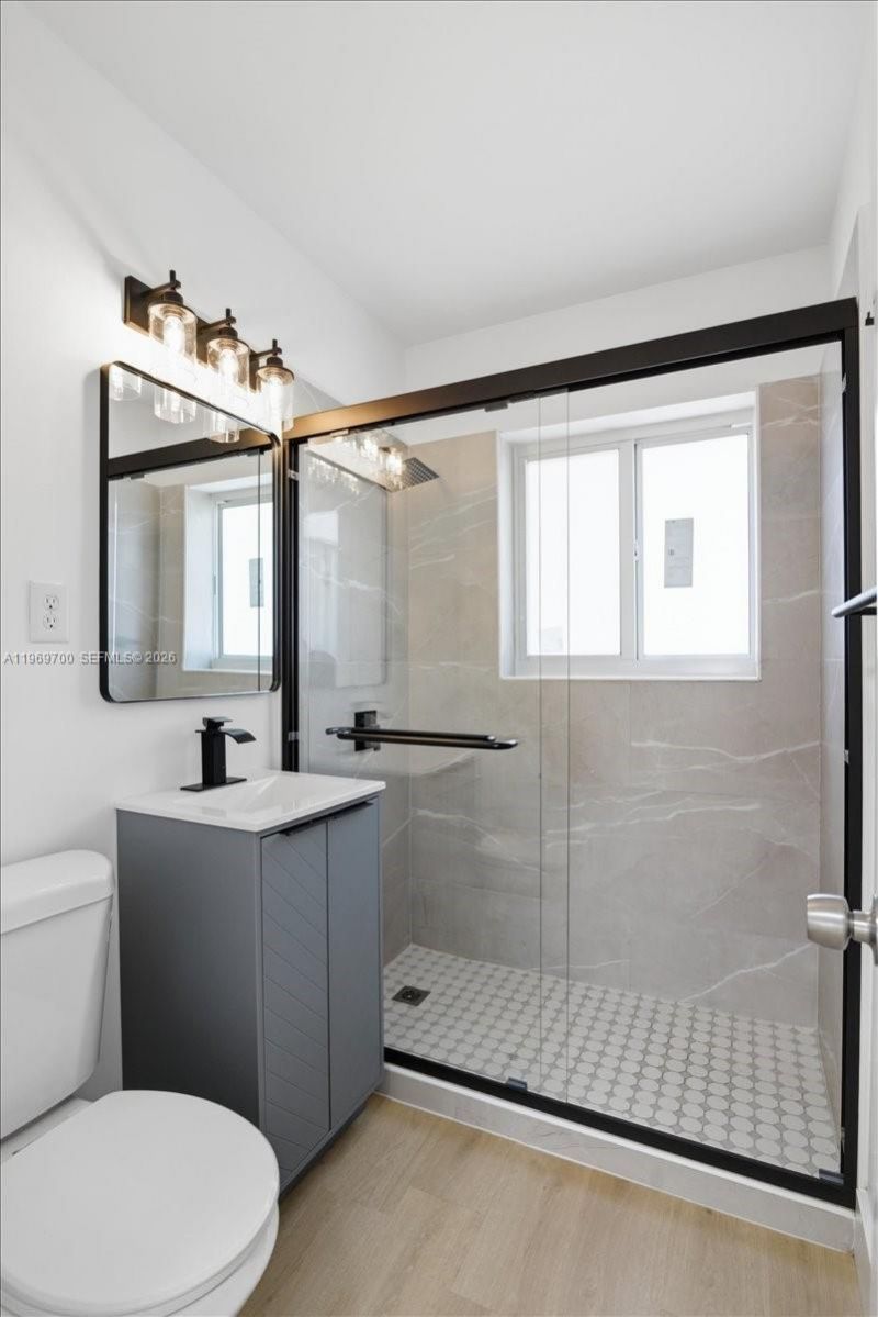 931 Chateau Park Dr , Fort Lauderdale, FL 33311 Photo