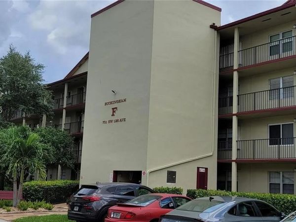 701 SW 128th Ave , Unit 401F, Pembroke Pines, FL 33027