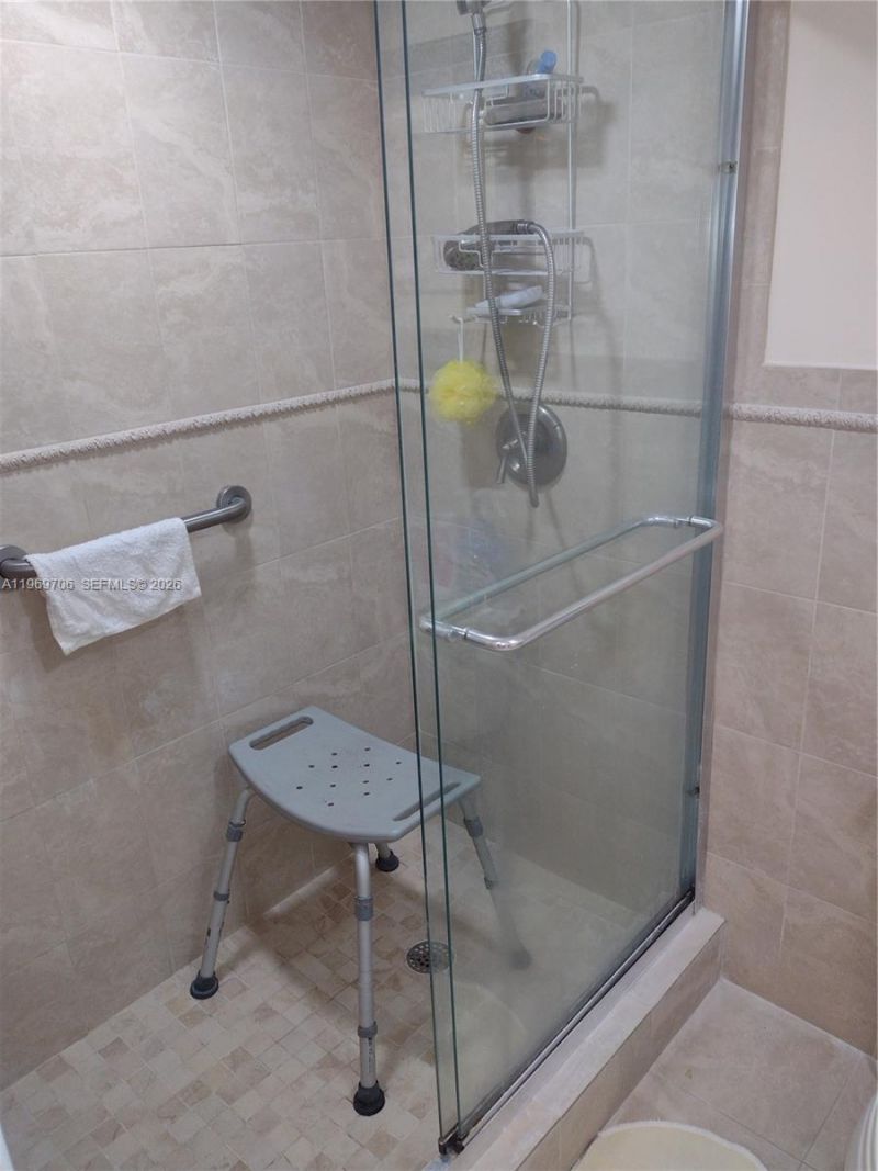 701 SW 128th Ave, Unit 401F, Pembroke Pines, FL 33027 Photo