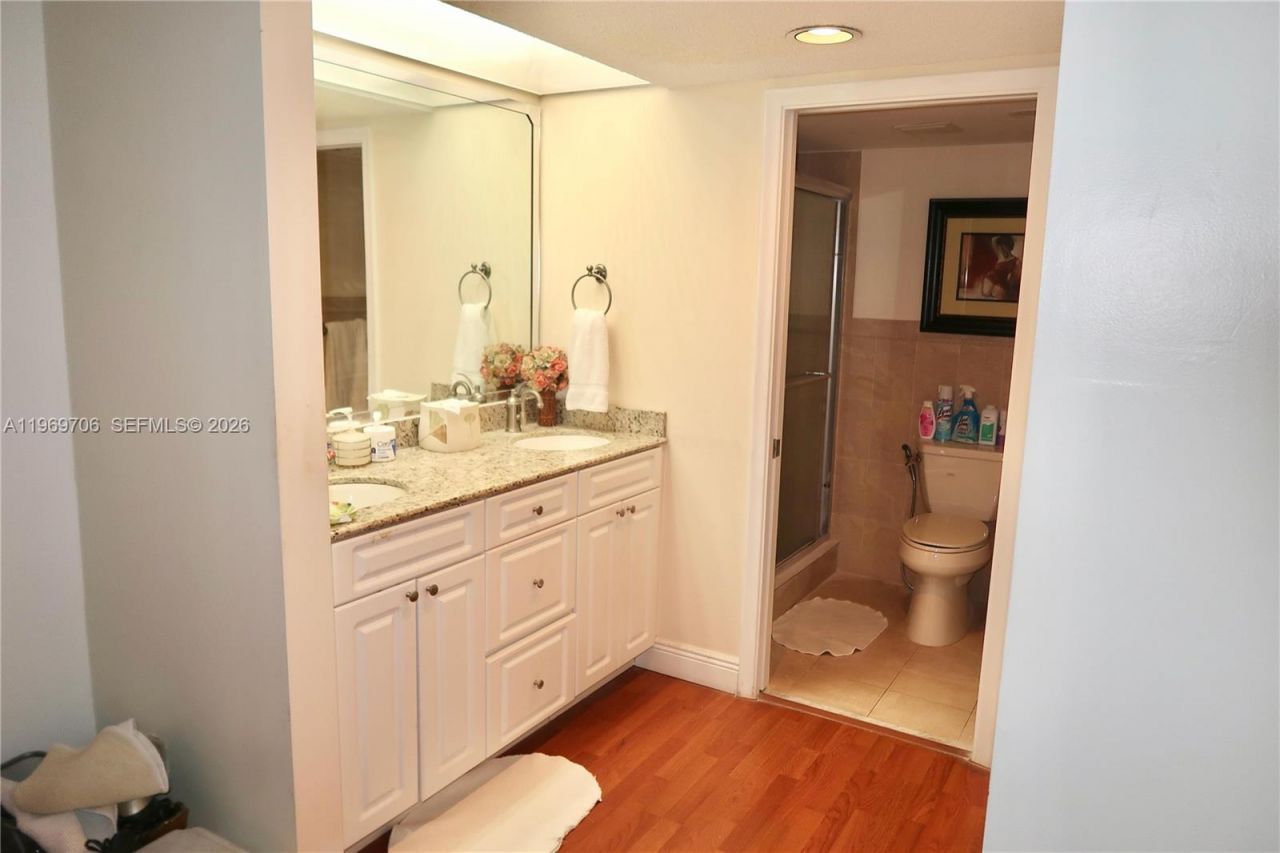 701 SW 128th Ave, Unit 401F, Pembroke Pines, FL 33027 Photo