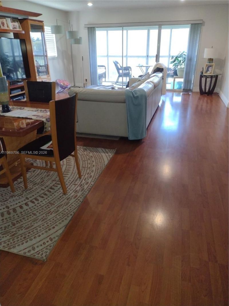 701 SW 128th Ave, Unit 401F, Pembroke Pines, FL 33027 Photo