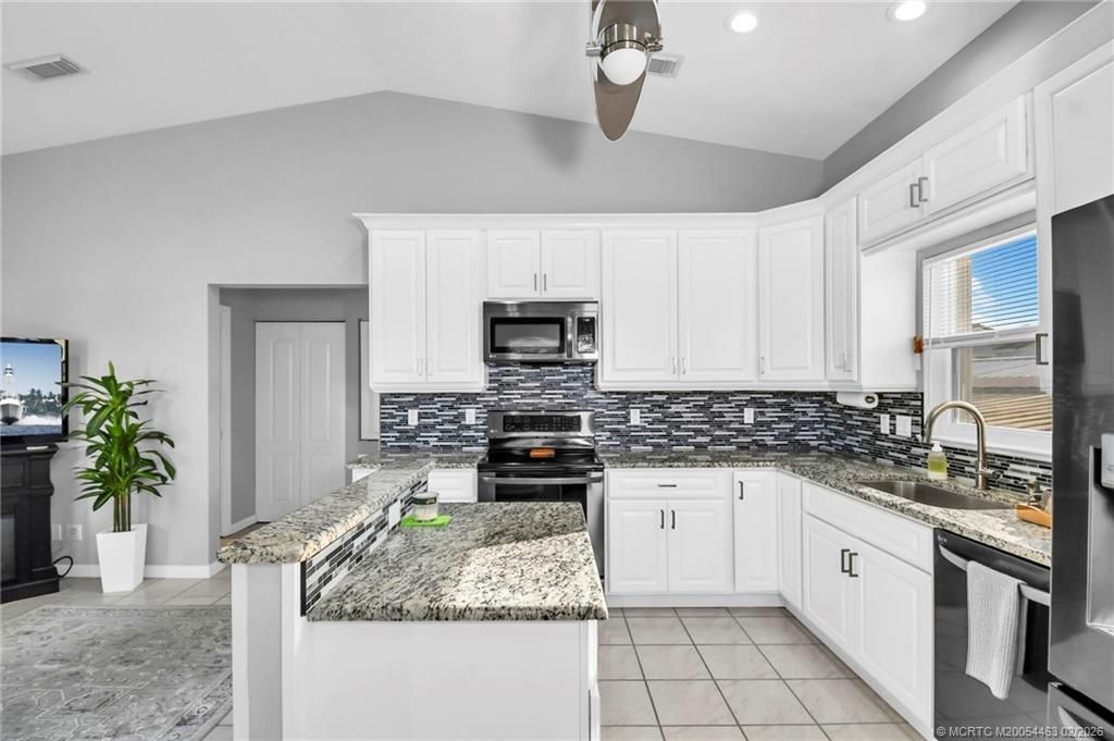 10851 S Ocean Drive, Unit 149, Jensen Beach, FL 34957 Photo