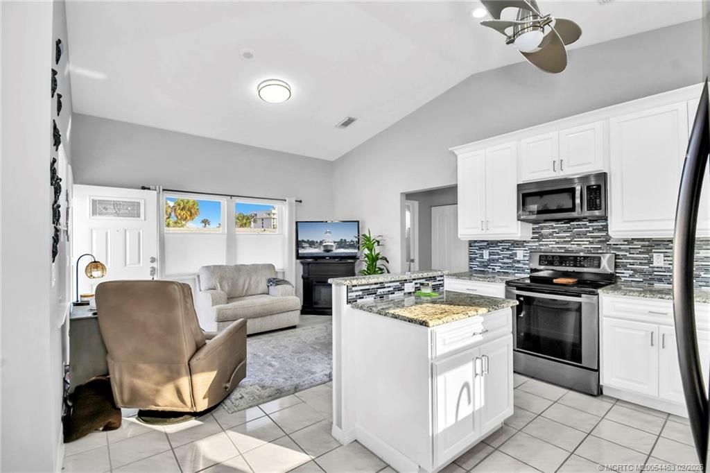 10851 S Ocean Drive, Unit 149, Jensen Beach, FL 34957 Photo