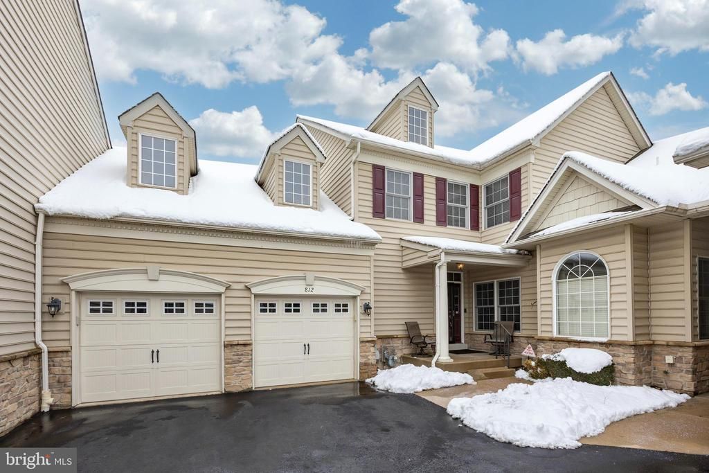 812 E Kennedy Road, North Wales, PA 19454 Main Photo