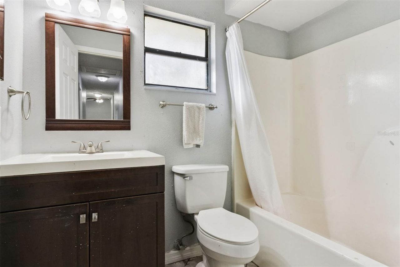 4250 Valencia Drive, Indian Lake Estates, FL 33855 Photo