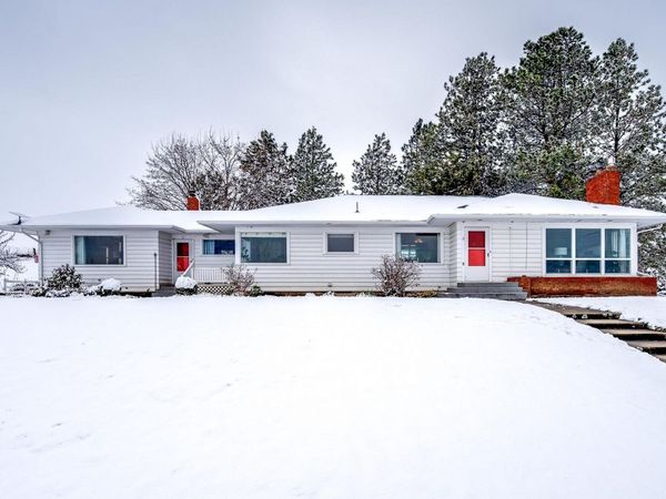 6451 Thorn Creek Rd, Thornton, WA 99176