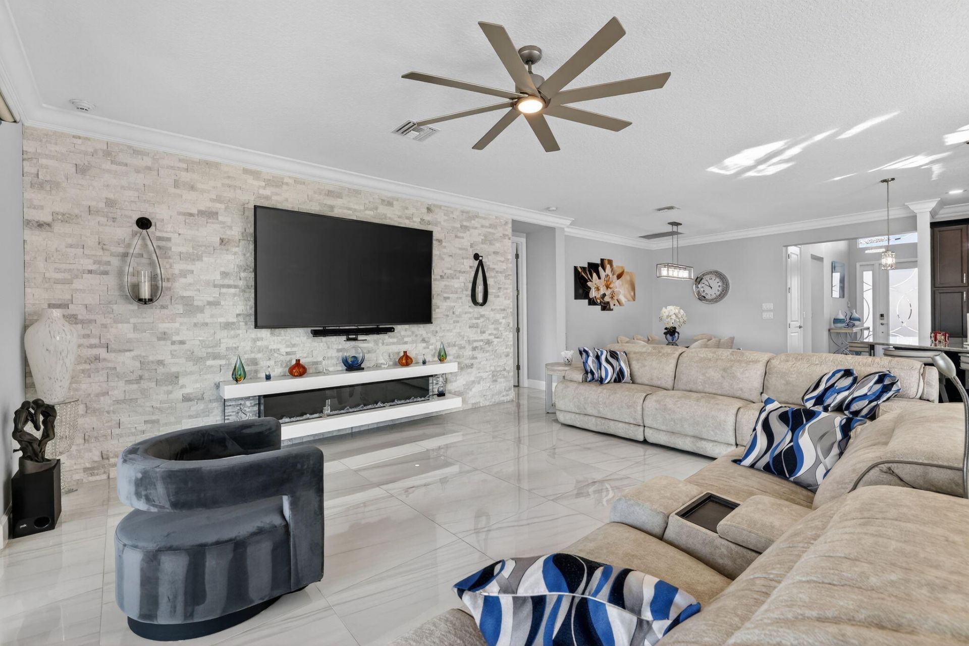 11790 SW Sailfish Isles Way, Port Saint Lucie, FL 34987 Photo