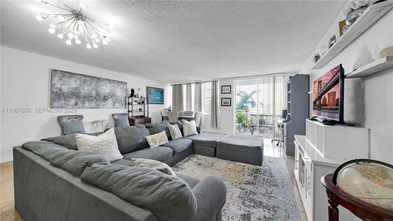 2150 Sans Souci Blvd , Unit B306, North Miami, FL 33181 Photo