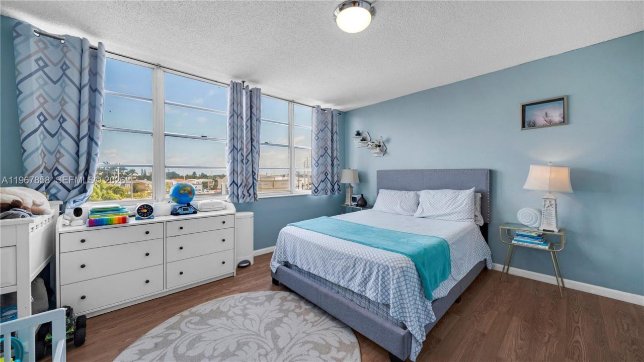 2150 Sans Souci Blvd , Unit B306, North Miami, FL 33181 Photo