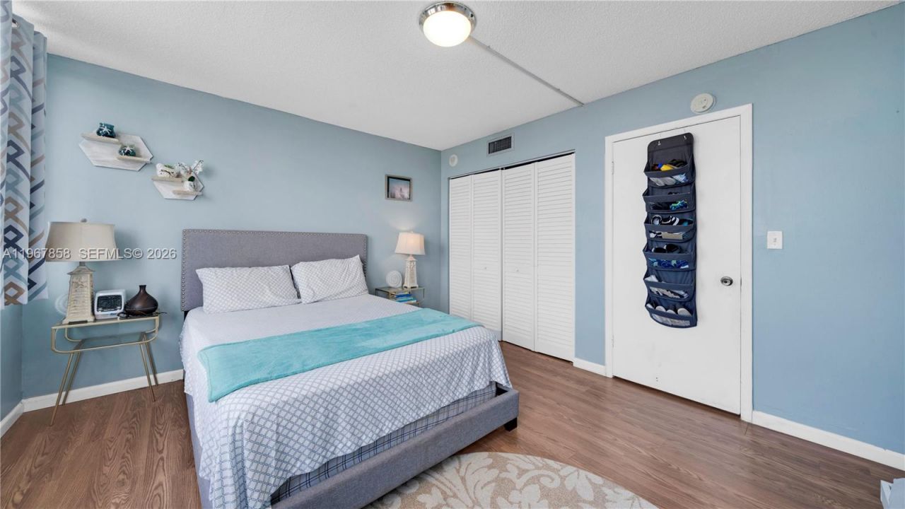 2150 Sans Souci Blvd , Unit B306, North Miami, FL 33181 Photo