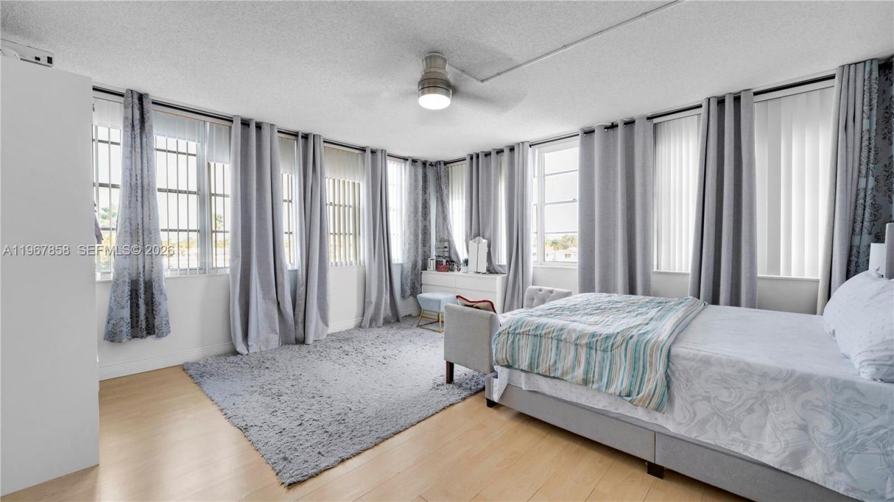 2150 Sans Souci Blvd , Unit B306, North Miami, FL 33181 Photo