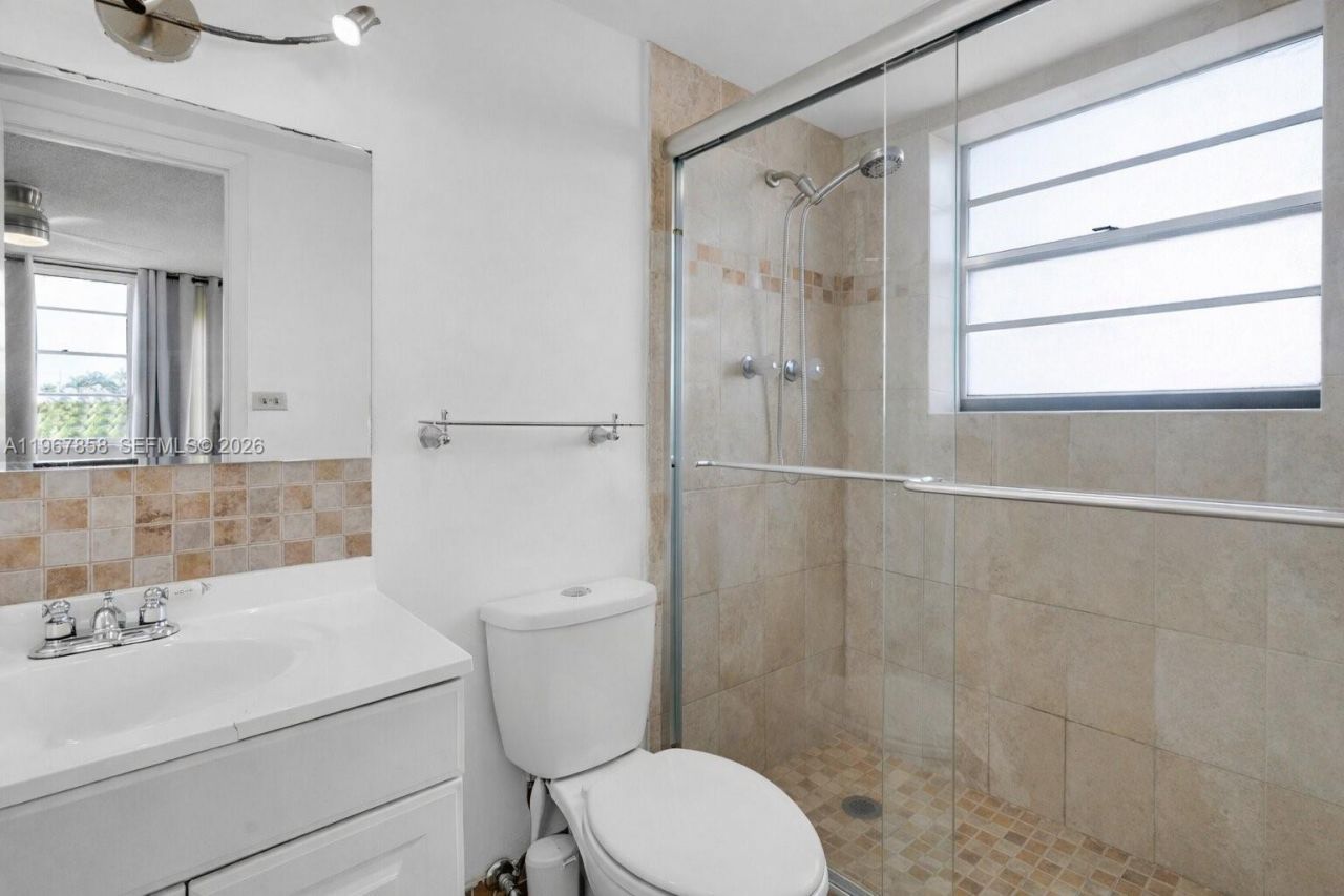 2150 Sans Souci Blvd , Unit B306, North Miami, FL 33181 Photo