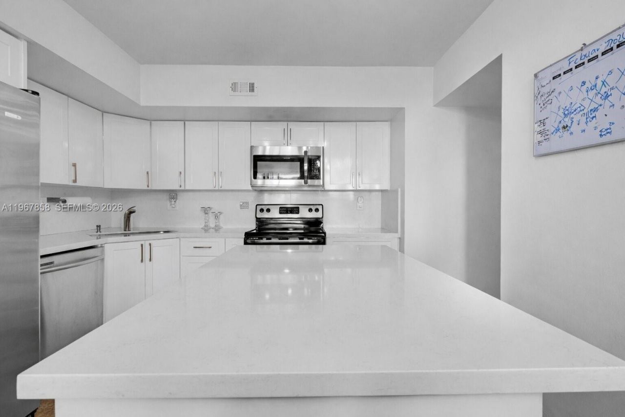 2150 Sans Souci Blvd , Unit B306, North Miami, FL 33181 Photo