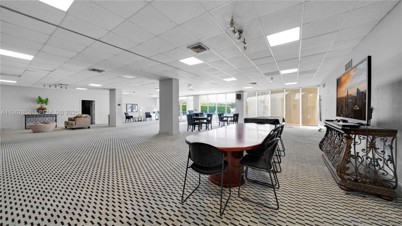 2150 Sans Souci Blvd , Unit B306, North Miami, FL 33181 Photo