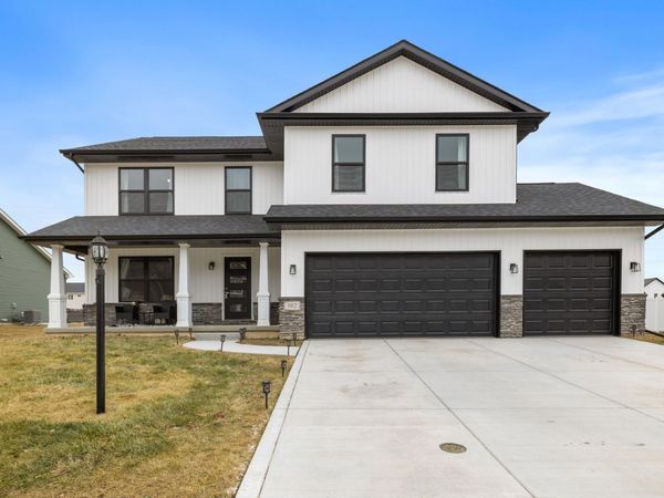 302 Holst Lane, Valparaiso, IN 46385