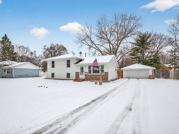 11410 Heather Street NW, Coon Rapids, MN 55433