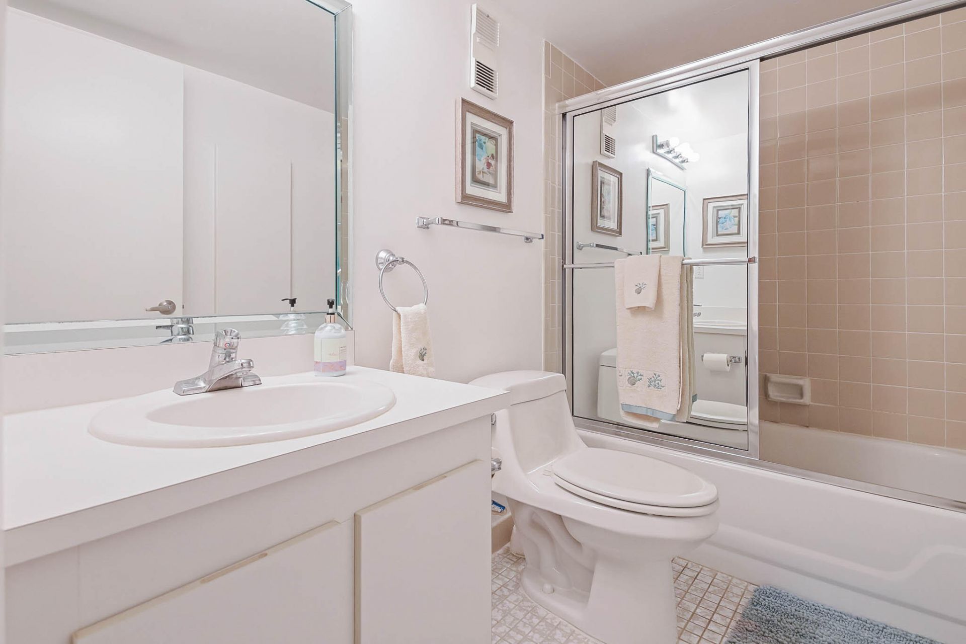 6850 10th Avenue N, Unit 206, Lake Worth, FL 33467 Photo