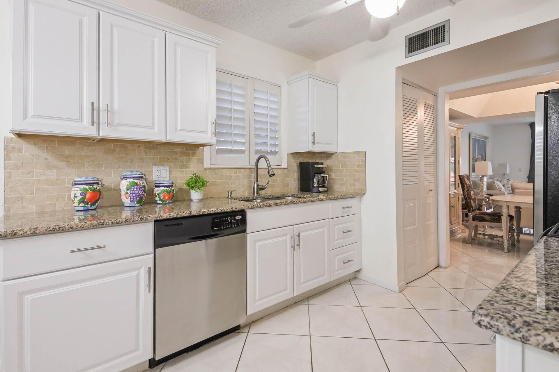 6850 10th Avenue N, Unit 206, Lake Worth, FL 33467 Photo