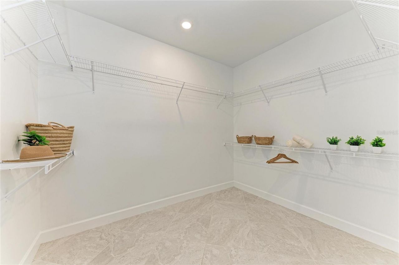 7110 Gradford Court, Bradenton, FL 34202 Photo